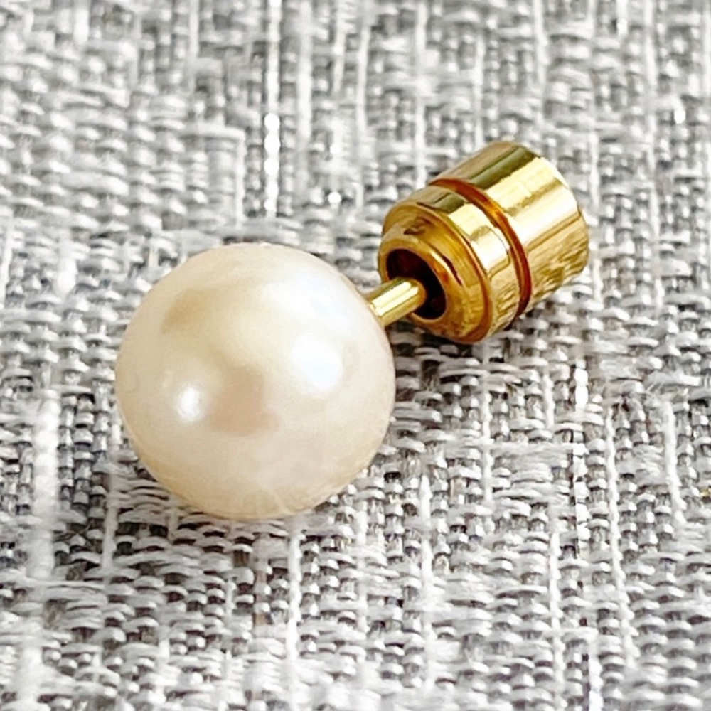 Chic Classy Cream Pearl and Gold Tone Tie Pin EUC